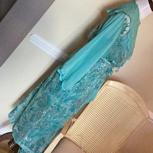 Vintage Gold Label Victoria’s Secret beautiful aqua loungewear or dres… - Picture 7 of 14